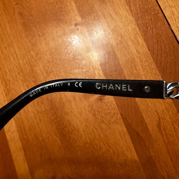 Chanel Sunglasses - Picture 6 of 6